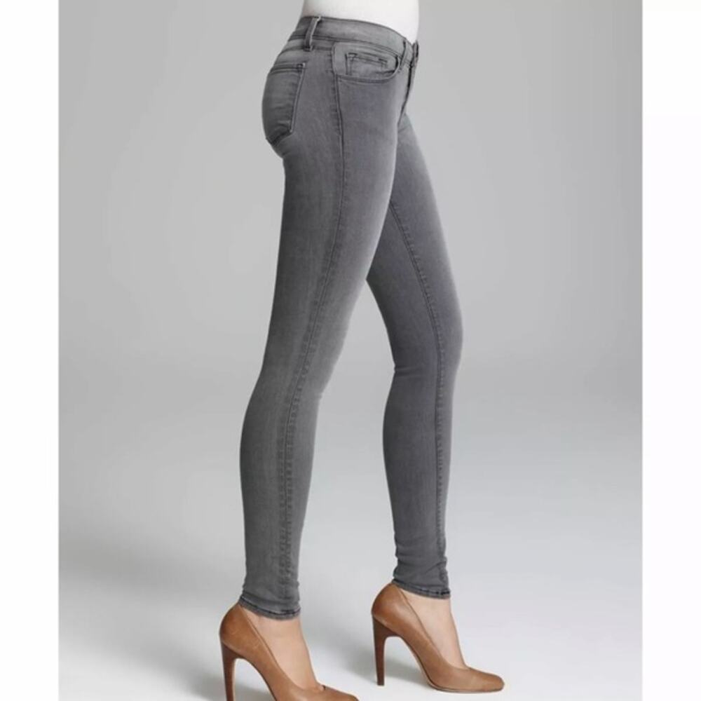 J Brand Super Skinny Onyx Gray Jeans - Size 26 - Premium Stretch Denim - Picture 4 of 10